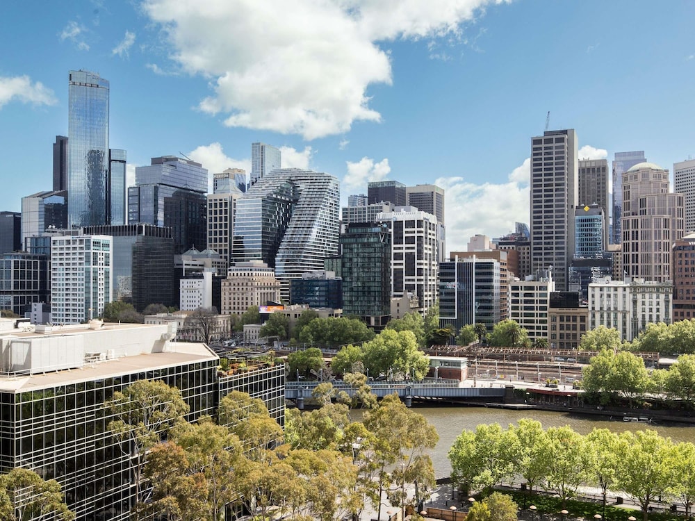 Habitación Queen Superior con Vista al Río del hotel Mercure Melbourne Southbank. Foto 12