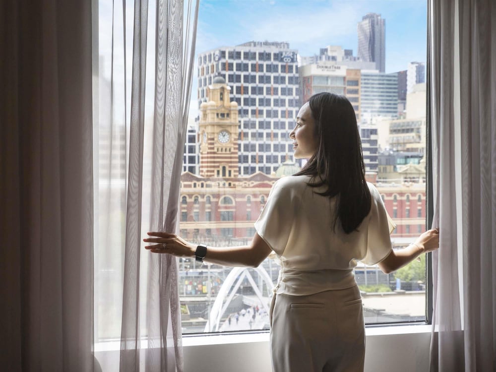 Habitación Twin Superior con Vista al Río del hotel Mercure Melbourne Southbank. Foto 8