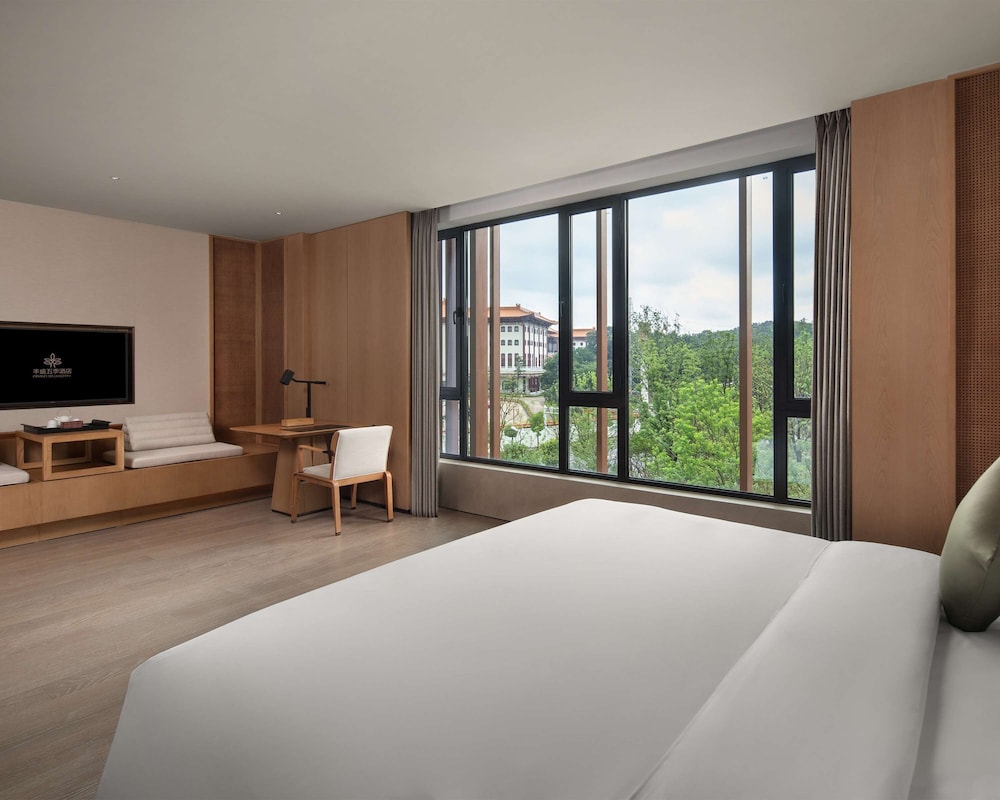 1 cama King Deluxe del hotel Grand WUJI, in The Unbound Collection by Hyatt