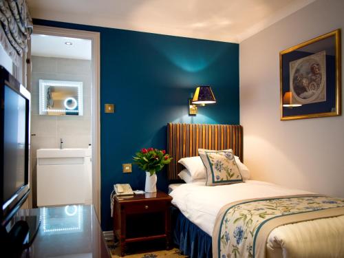 Habitación Individual Superior del hotel London Lodge. Foto 15