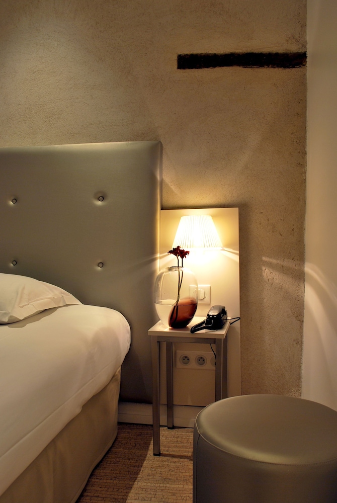 Habitación doble superior, 1 cama doble del hotel Hôtel de La Herse d\'Or. Foto 3