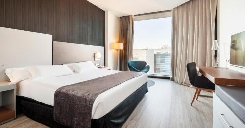 Habitación Doble - 1 o 2 camas del hotel Ilunion Atrium. Foto 1