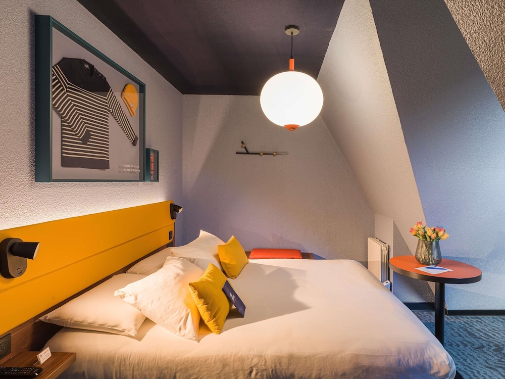 Habitación Comfort con 1 cama doble del hotel ibis Styles Saint-Malo Centre Historique. Foto 3