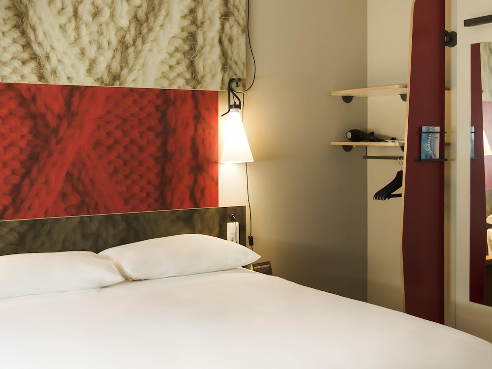 Habitación Estándar con 1 cama doble del hotel Ibis Wavre Brussels East. Foto 2