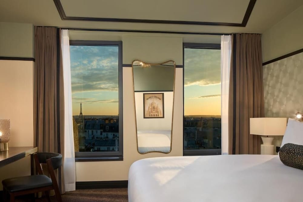 Premium Tour Eiffel del hotel Maison Cassandre. Foto 2