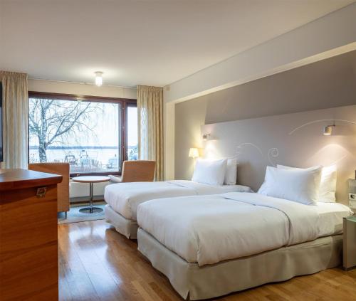 Habitación Deluxe con experiencia Iglux del hotel Hilton Helsinki Kalastajatorppa. Foto 4