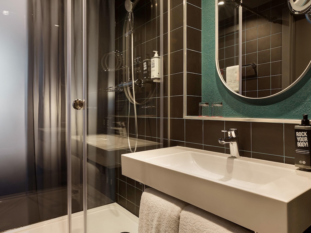 Habitación Estándar con 1 cama doble del hotel Ibis Kyiv Beresteiska (Opening Q4 2023). Foto 3