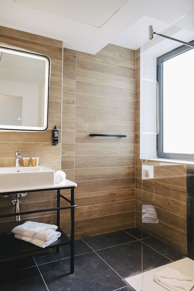 Habitacion Standard con 1 cama doble del hotel Ibis Rouen Centre Rive Droite Pasteur. Foto 14