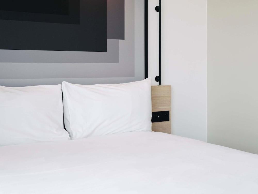 Habitacion Standard con 1 cama doble del hotel Ibis Rouen Centre Rive Droite Pasteur. Foto 10