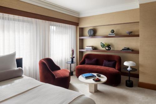 Suite Junior Deluxe con cama extragrande del hotel The Prince Kitano New York. Foto 2