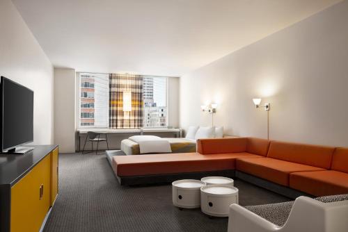 Suite Delphi con cama extragrande del hotel The Delphi