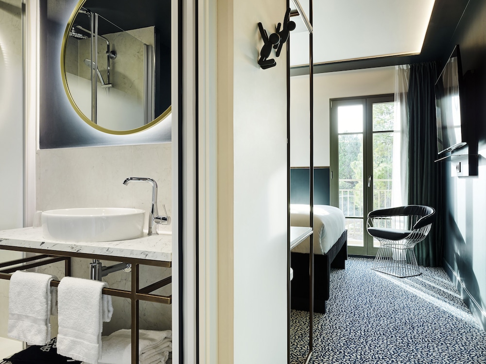 Habitación Confort, 1 cama doble, balcón del hotel Tribe Le Touquet. Foto 7