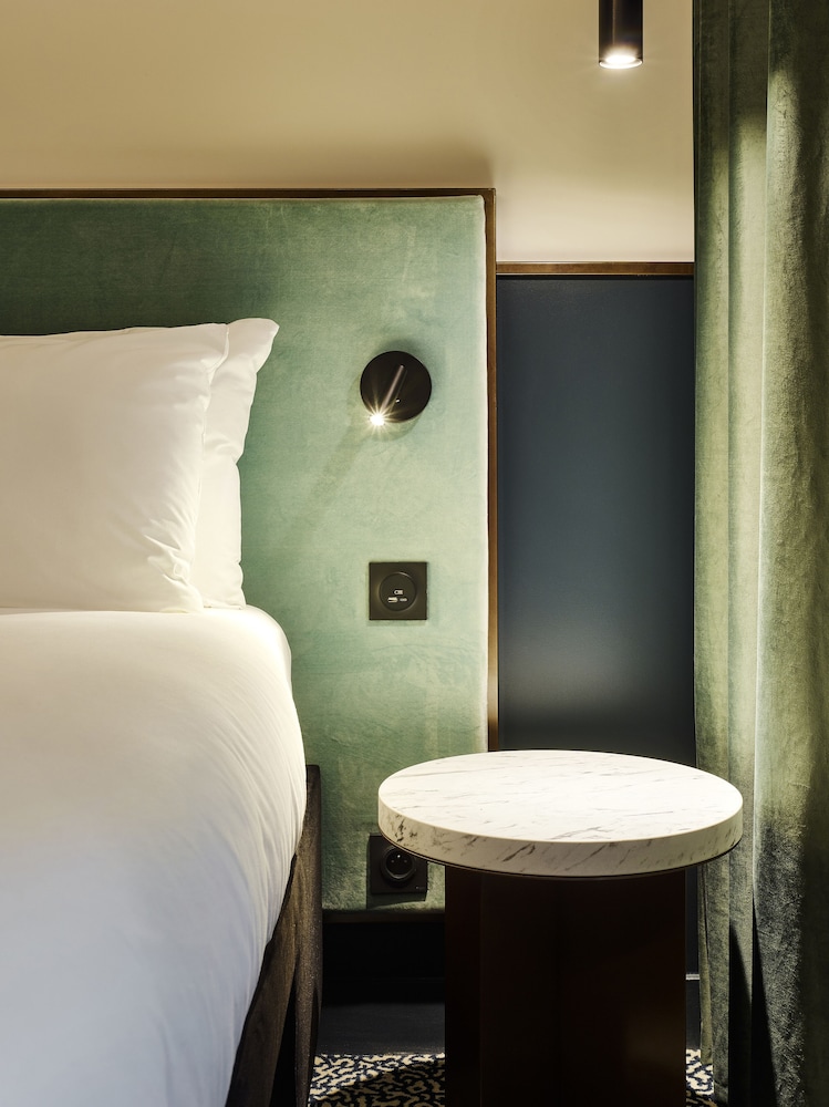 Habitación Confort, 1 cama doble, balcón del hotel Tribe Le Touquet. Foto 8
