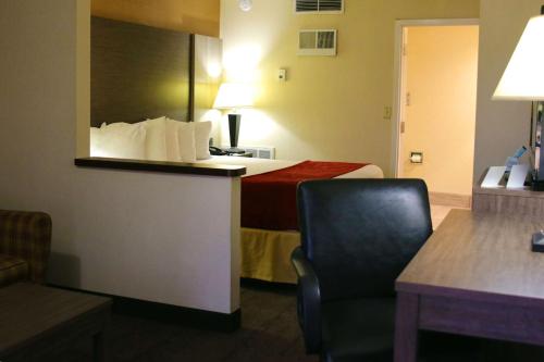 King Room with Sofa Bed and Shower - Non - Smoking del hotel Best Western Galleria Inn and Suites. Foto 3