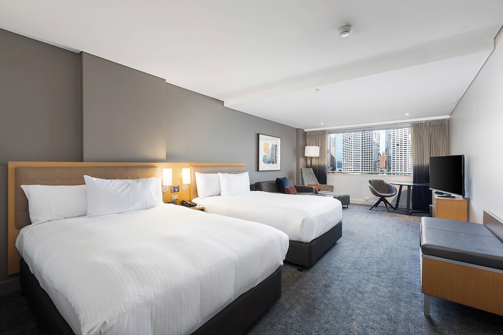 Habitación ejecutiva, 2 camas dobles del hotel Novotel Sydney On Darling Harbour. Foto 1