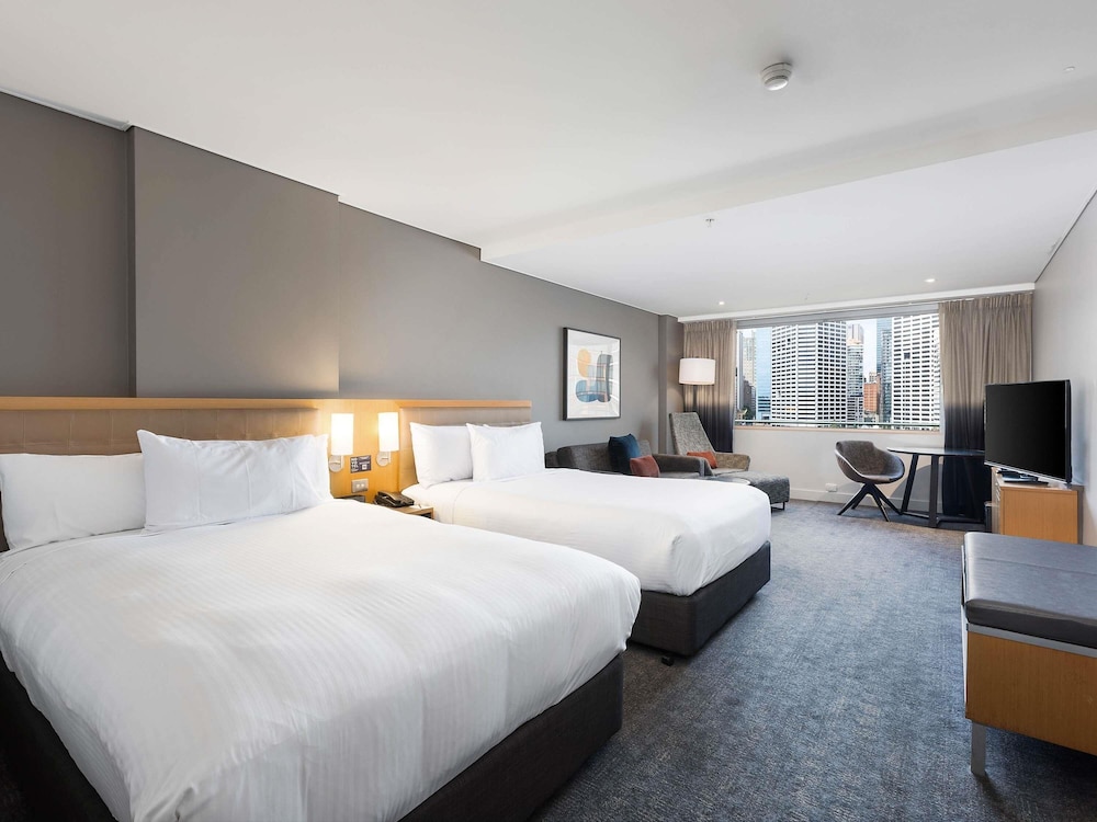 Habitación ejecutiva, 2 camas dobles del hotel Novotel Sydney On Darling Harbour. Foto 10
