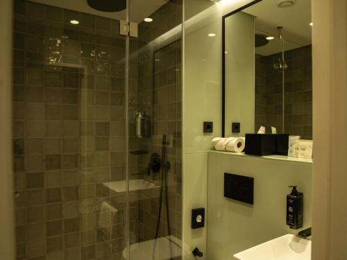 Habitación Estandar del hotel Ibis Styles Lisboa Aeroporto. Foto 3