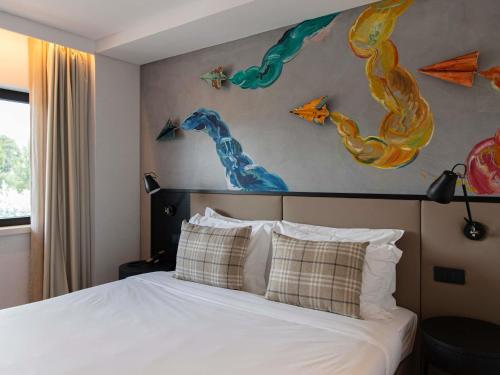 Suite Deluxe del hotel Ibis Styles Lisboa Aeroporto
