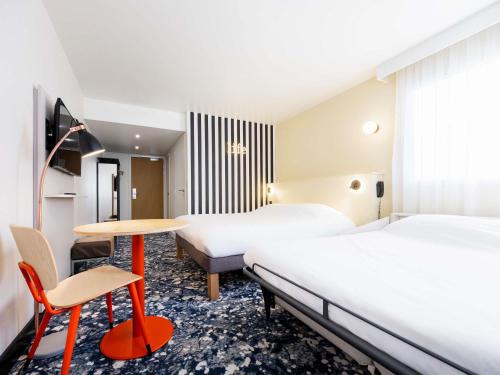 Pop Double Room with Double Sofa Bed del hotel Greet Paris 13 Porte D'Italie. Foto 5