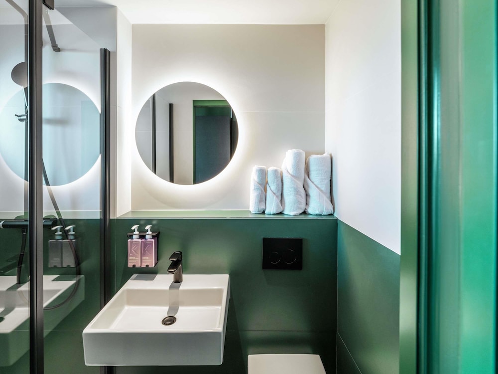 TRIBE Doble Esencial del hotel Tribe Paris Clichy. Foto 5