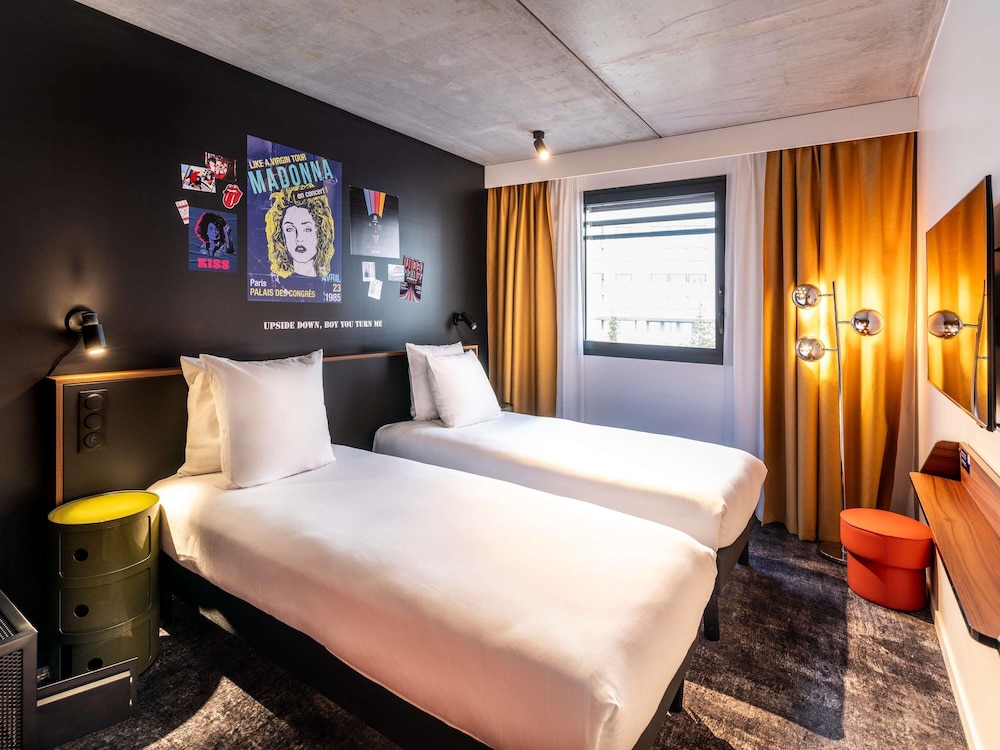 Habitación Standard con 2 camas individuales del hotel Ibis Styles Paris Villejuif