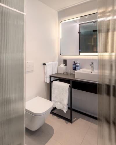 Estudio PAD Plus del hotel YOTELPAD London Stratford. Foto 10