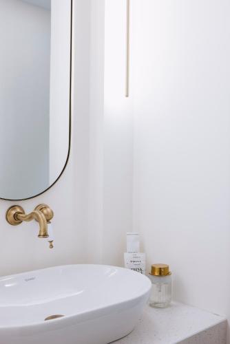 Interior Deluxe Room del hotel MASANET Emblematic Adults Only. Foto 3