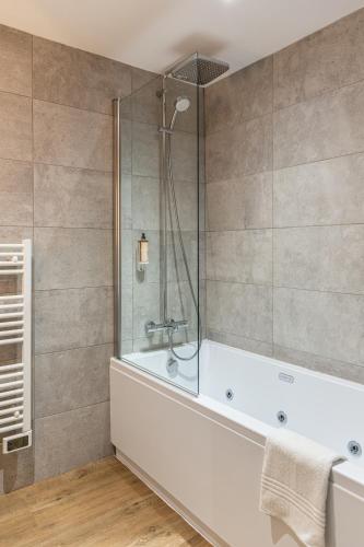 Suite Privilege del hotel Mercure Toulouse Aéroport Blagnac. Foto 10