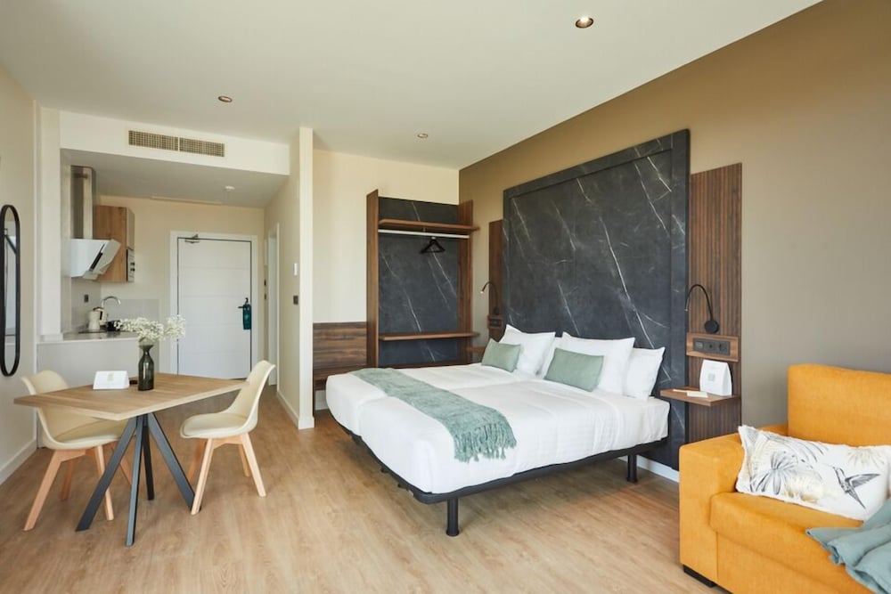 Estudio Estándar del hotel Silken Fontibre Iberia Spa