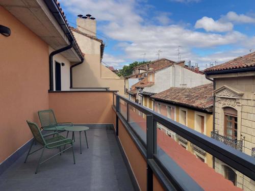 Habitación Doble Estándar con Terraza del hotel Ibis budget Logroño Centro. Foto 1