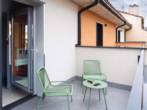 Habitación Doble Estándar con Terraza del hotel Ibis budget Logroño Centro. Foto 18