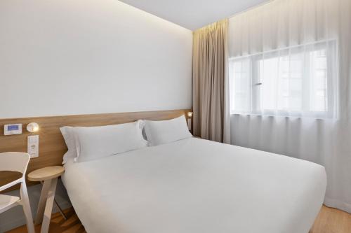 Habitación Doble Deluxe del hotel BandB HOTEL Viana do Castelo. Foto 1