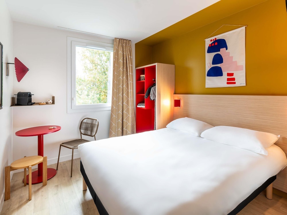 Habitación Comfort con 1 cama doble del hotel Ibis Styles Prévessin Genève Aéroport