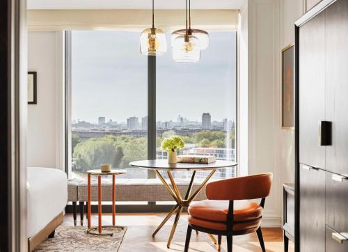 Habitación Twin - 2 camas del hotel Park Hyatt London River Thames. Foto 1