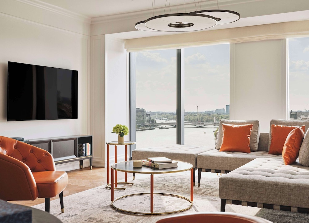 Suite Park Deluxe con Vista al Río del hotel Park Hyatt London River Thames. Foto 1