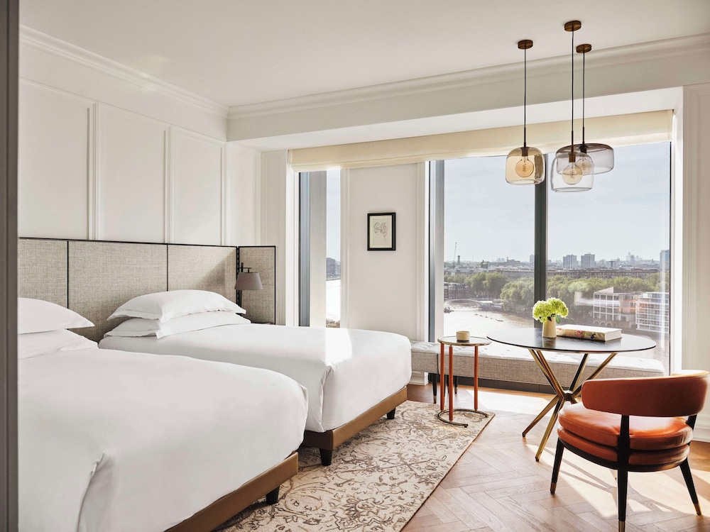 Habitación con 2 Camas Twin y Vista al Río del hotel Park Hyatt London River Thames