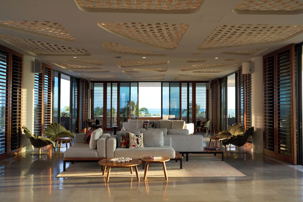 SLS ELITE: Habitación con cama extragrande en la azotea con vistas al mar del hotel SLS Playa Mujeres – ALL Inclusive Collection. Foto 11