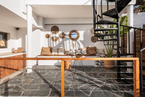 One - Bedroom Luxury Apartment with Balcony and Oceanview del hotel Bahía Luxury. Foto 22