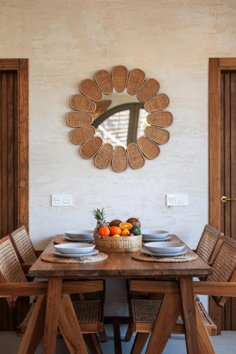 One - Bedroom Deluxe Apartment with Veranda and Ocean View del hotel Bahía Luxury. Foto 22