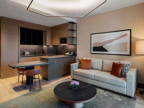 Apartamento Superior de 1 dormitorio del hotel Mövenpick Living Istanbul Saklivadi. Foto 3