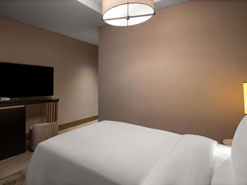 Estudio Superior del hotel Mövenpick Living Istanbul Saklivadi. Foto 1