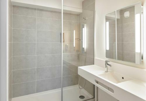 Habitación Doble del hotel B&B Marne-La-Vallée Val D'Europe