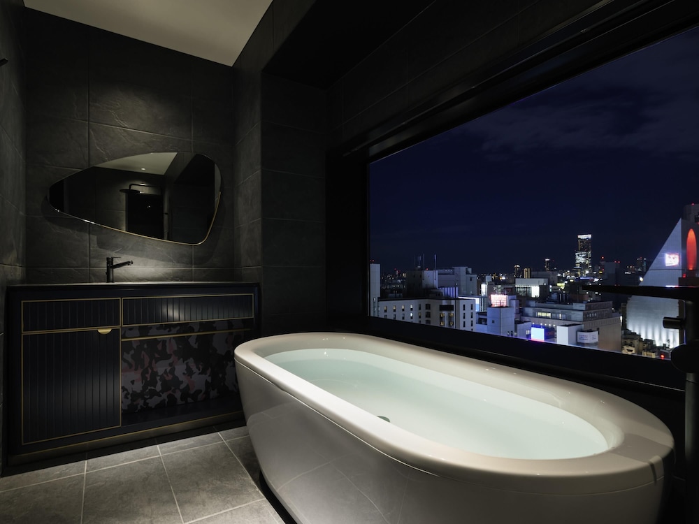Suite, 2 camas individuales del hotel Mercure Tokyu Stay Osaka Namba