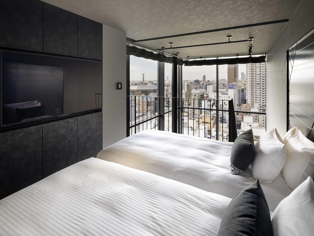 Suite, 2 camas individuales del hotel Mercure Tokyu Stay Osaka Namba. Foto 10
