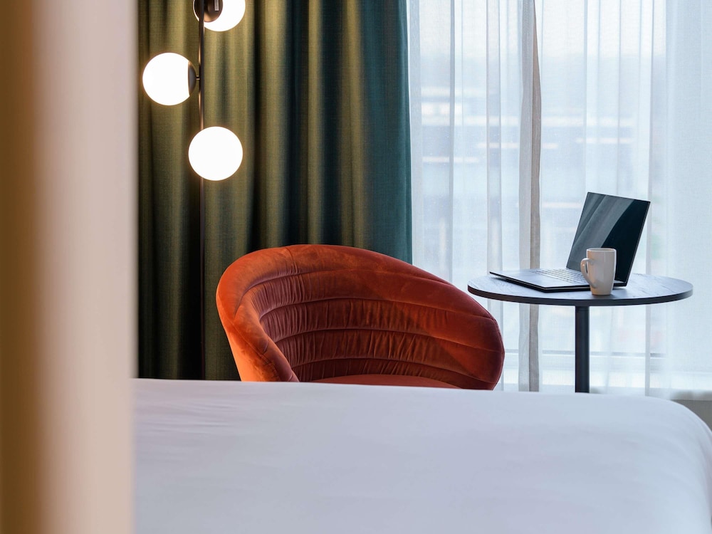 Habitación Estándar con 1 cama doble del hotel Ibis Styles Rotterdam Ahoy. Foto 6