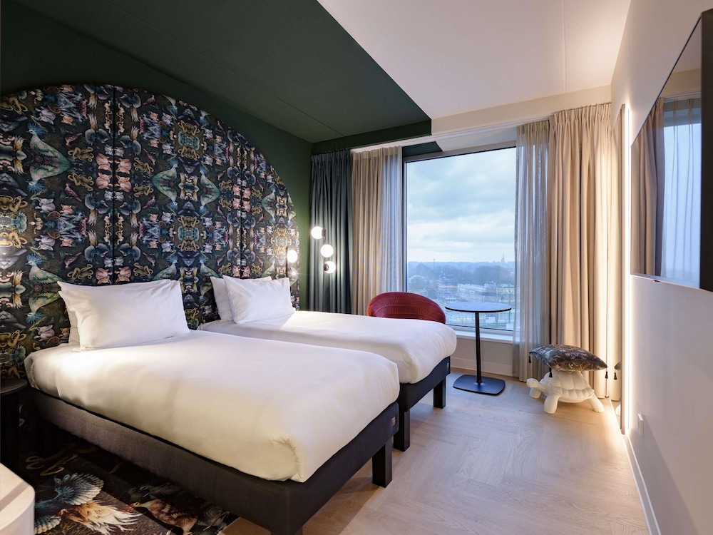 Habitación estándar con 2 camas individuales del hotel Ibis Styles Rotterdam Ahoy