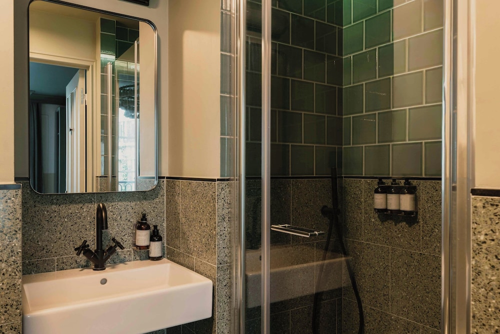 Begonia Suite del hotel Le Jardin De Verre by Locke. Foto 7