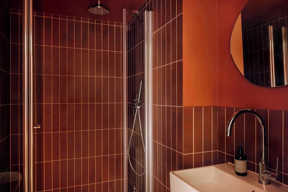 Family Suite del hotel Le Jardin De Verre by Locke. Foto 8