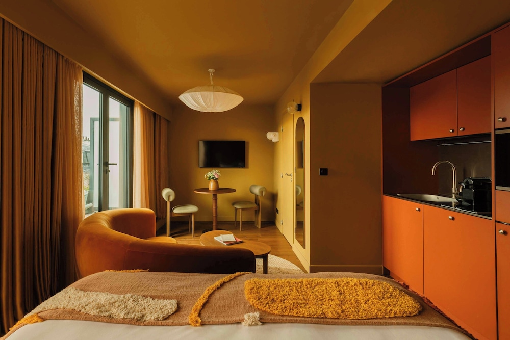 City Studio with Balcony del hotel Le Jardin De Verre by Locke. Foto 4