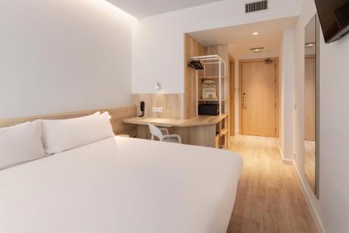 Habitación Doble del hotel BandB MADRID Carabanchel. Foto 1
